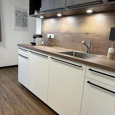 Harmony Living - Stadion Liebenau Apartment *
